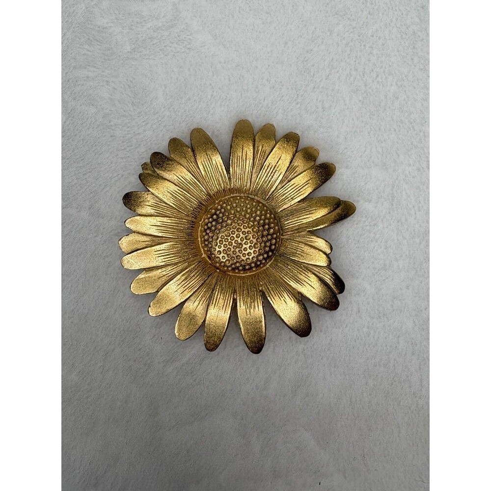 Vintage Escada Brooch Flower Daisy  Pin Gold Retro Glam Rare